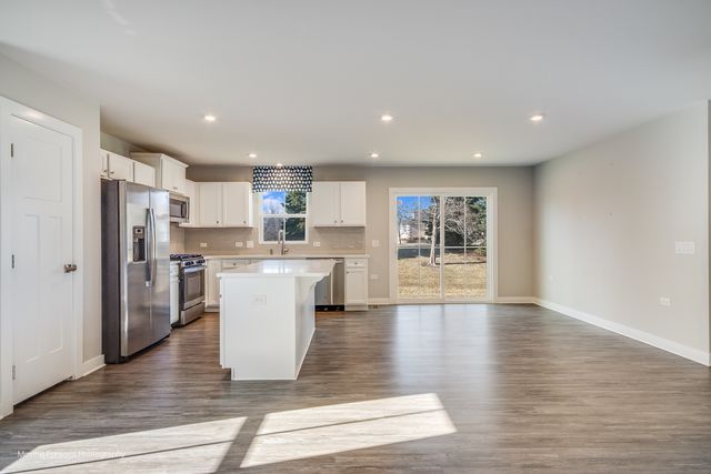 4476 E Millbrook Circle, Yorkville, IL 60560