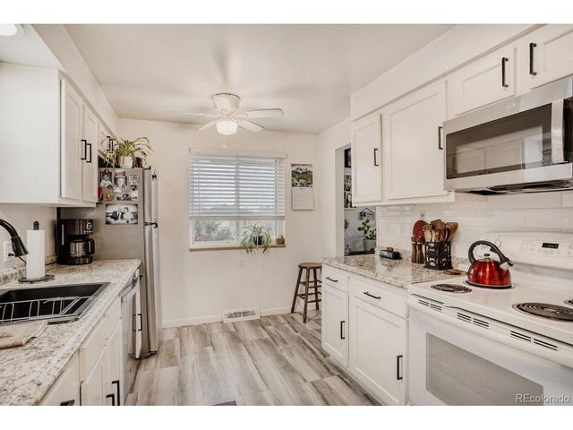 2015 Newland St, Edgewater, CO 80214