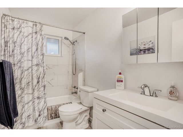 2015 Newland St, Edgewater, CO 80214