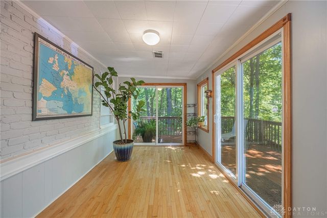 1826 Shady Lane, Beavercreek, OH 45432