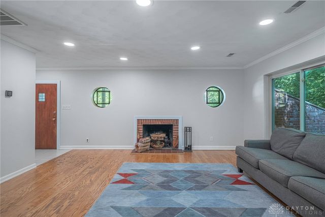 1826 Shady Lane, Beavercreek, OH 45432