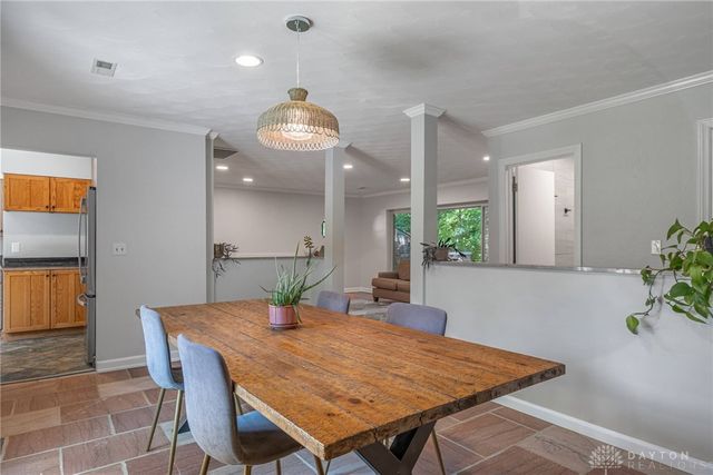 1826 Shady Lane, Beavercreek, OH 45432