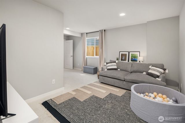 2119 NW Lynx Loop, Issaquah, WA 98027