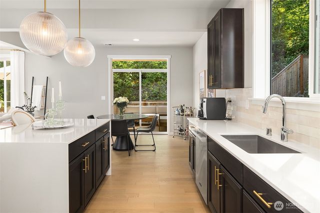 2119 NW Lynx Loop, Issaquah, WA 98027