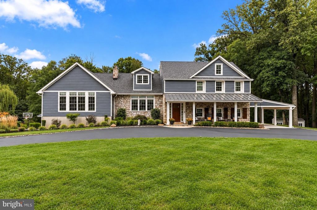 817 LORRAINE DR, SPRINGFIELD, PA 19064 — photo 3