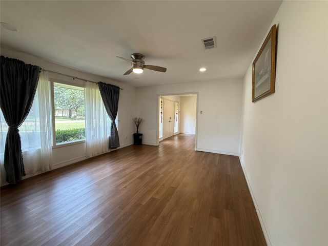 11915 Steppingstone Lane, Houston, TX 77024