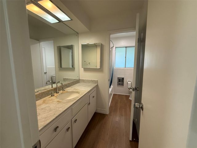 11915 Steppingstone Lane, Houston, TX 77024