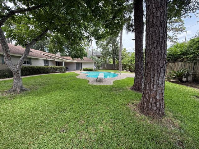 11915 Steppingstone Lane, Houston, TX 77024