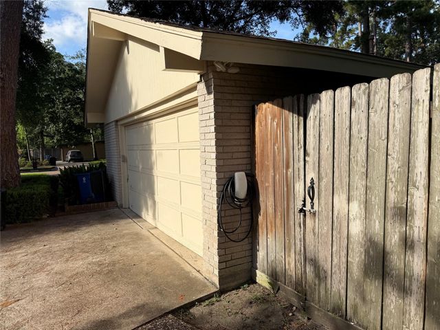 11915 Steppingstone Lane, Houston, TX 77024