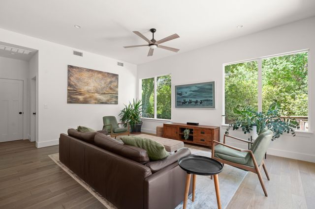2506 Friar Tuck LN, Austin, TX 78704