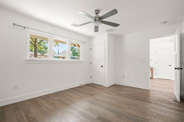 2506 Friar Tuck LN, Austin, TX 78704