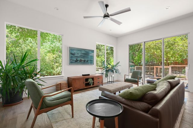 2506 Friar Tuck LN, Austin, TX 78704