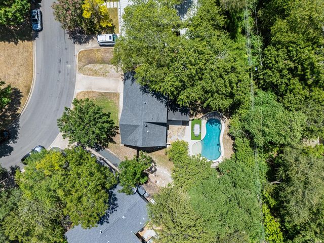2506 Friar Tuck LN, Austin, TX 78704