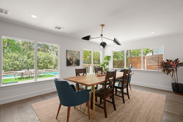 2506 Friar Tuck LN, Austin, TX 78704
