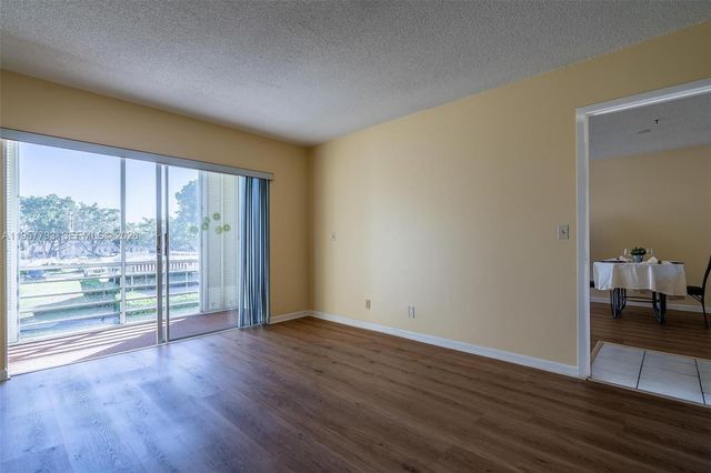 200 Ashbury Rd 205, Hollywood, FL 33024