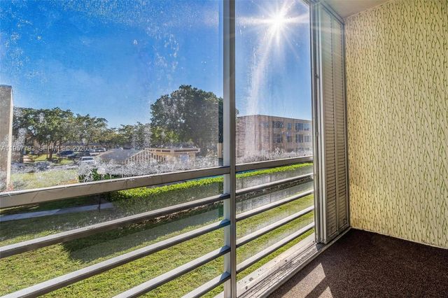 200 Ashbury Rd 205, Hollywood, FL 33024