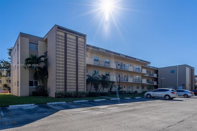 200 Ashbury Rd 205, Hollywood, FL 33024