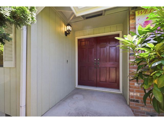 1761 RUSSET Dr, Eugene, OR 97401
