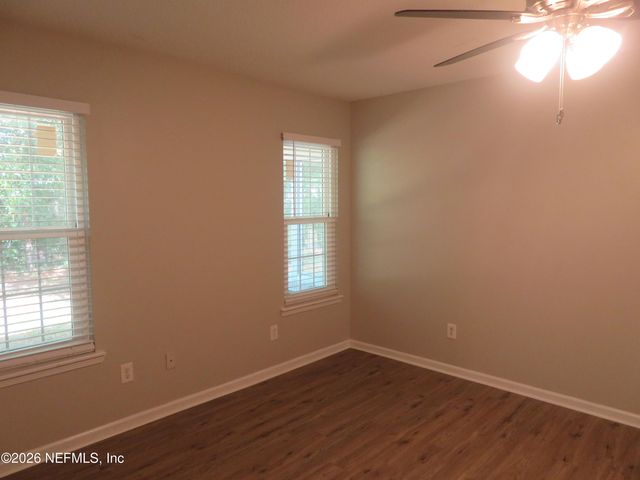 7728 PIKES PEAK Drive, Jacksonville, FL 32244