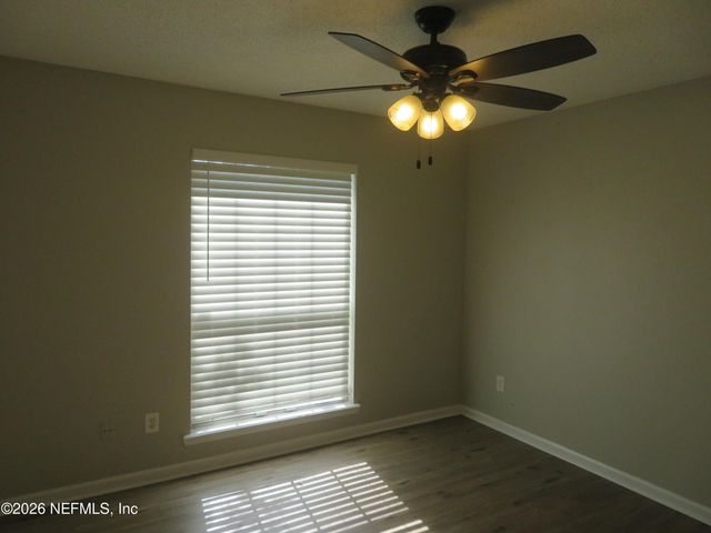 7728 PIKES PEAK Drive, Jacksonville, FL 32244