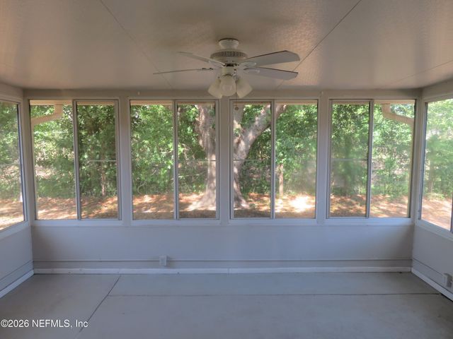 7728 PIKES PEAK Drive, Jacksonville, FL 32244