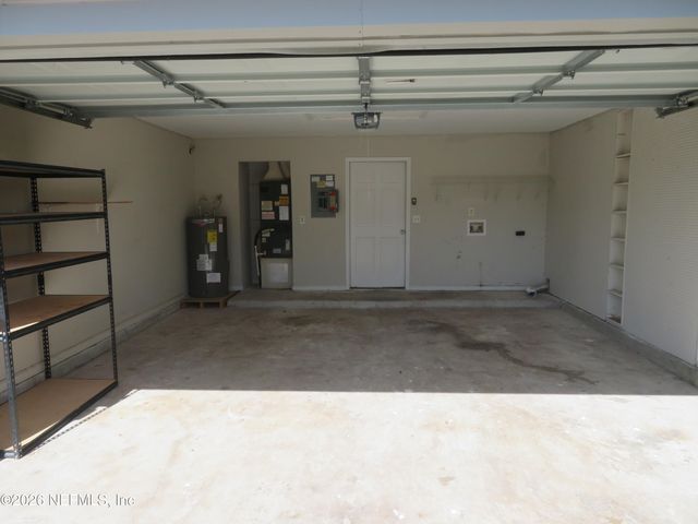 7728 PIKES PEAK Drive, Jacksonville, FL 32244