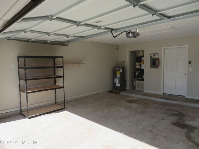 7728 PIKES PEAK Drive, Jacksonville, FL 32244