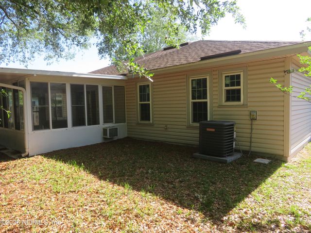 7728 PIKES PEAK Drive, Jacksonville, FL 32244