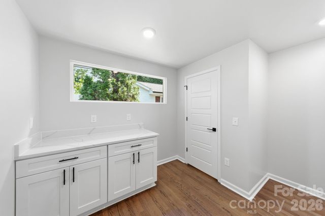 4919 Seacroft Road, Charlotte, NC 28210