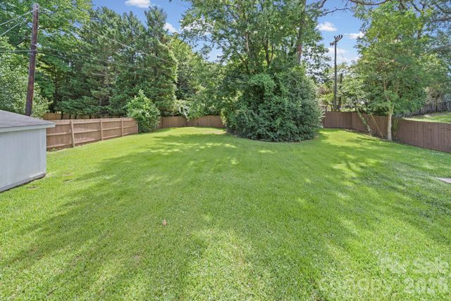 4919 Seacroft Road, Charlotte, NC 28210