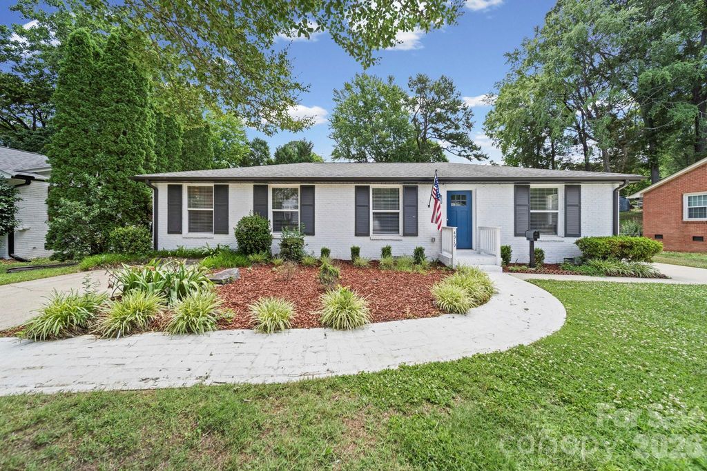 4919 Seacroft Road, Charlotte, NC 28210