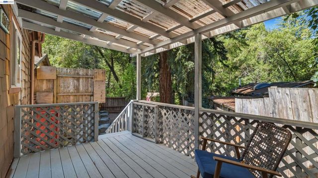 15765 Kings Creek Rd, Boulder Creek, CA 95006