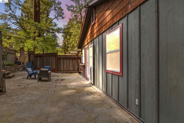 15765 Kings Creek Rd, Boulder Creek, CA 95006