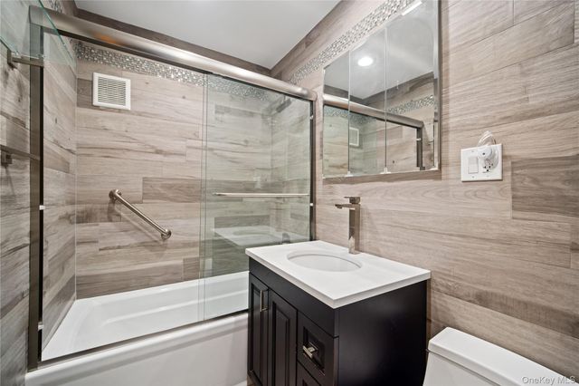 75-34 Bell Boulevard 6H, Bayside, NY 11364
