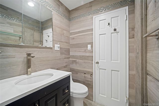 75-34 Bell Boulevard 6H, Bayside, NY 11364