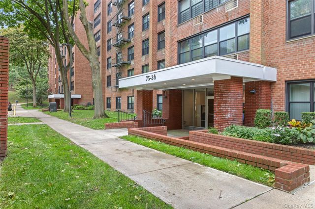 75-34 Bell Boulevard 6H, Bayside, NY 11364