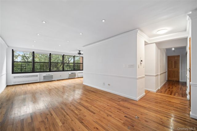 75-34 Bell Boulevard 6H, Bayside, NY 11364