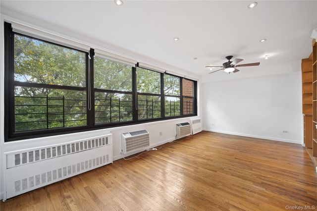 75-34 Bell Boulevard 6H, Bayside, NY 11364