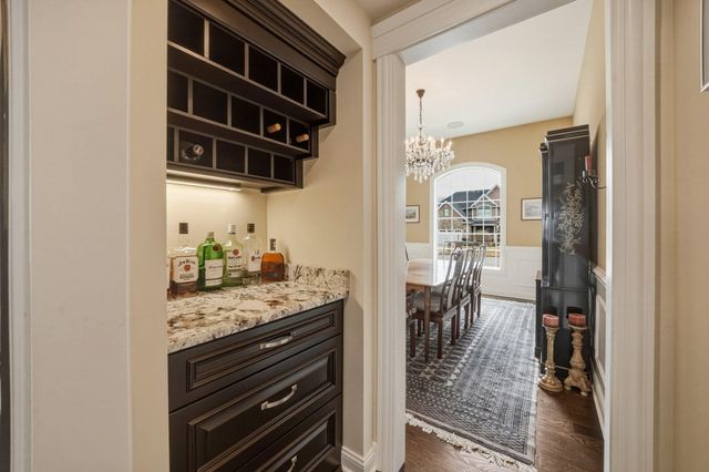 7216 Fawn Valley Drive, Schererville, IN 46375