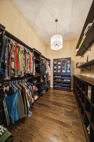 7216 Fawn Valley Drive, Schererville, IN 46375