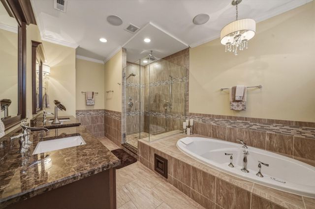 7216 Fawn Valley Drive, Schererville, IN 46375