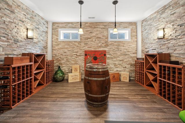 7216 Fawn Valley Drive, Schererville, IN 46375