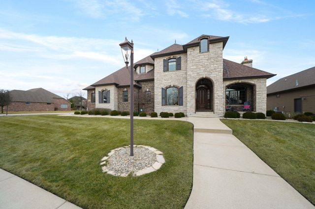 7216 Fawn Valley Drive, Schererville, IN 46375