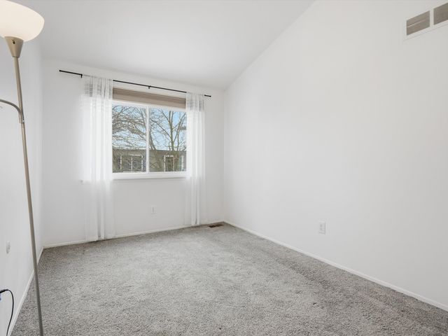 3184 Bolgos Circle, Ann Arbor, MI 48105