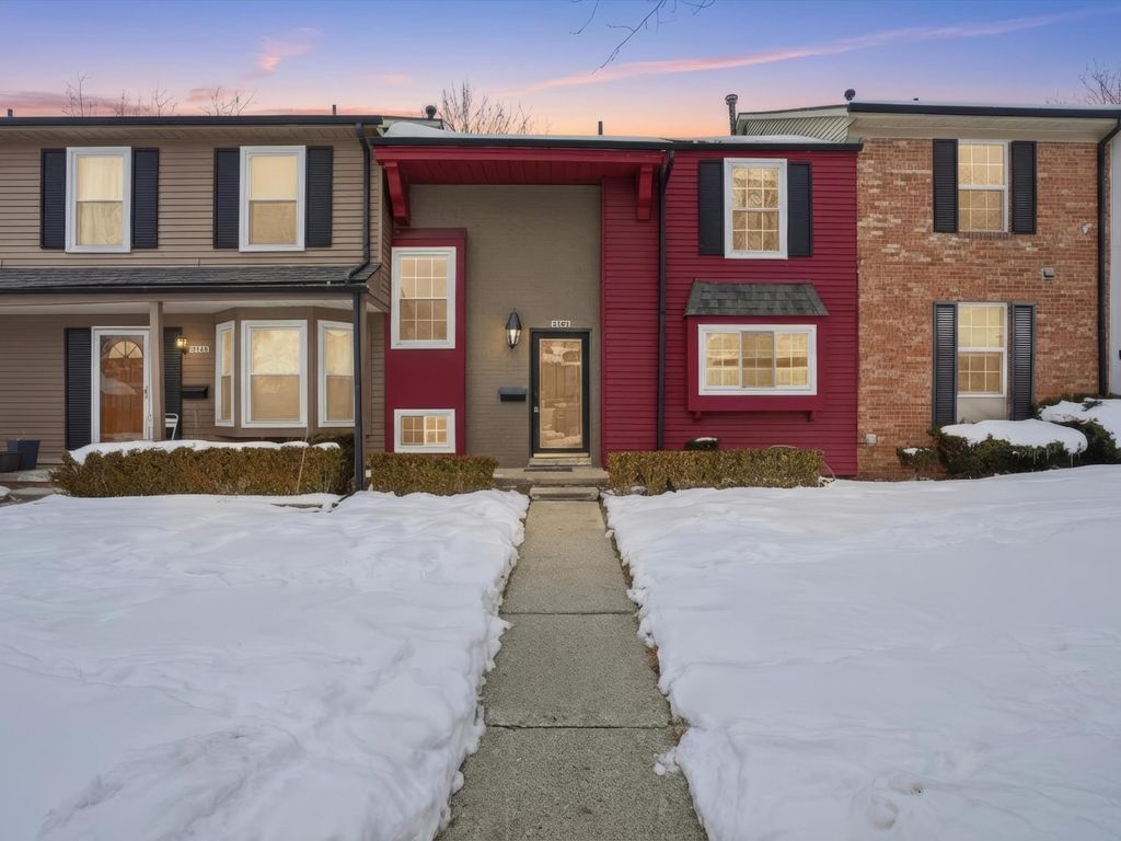 3184 Bolgos Circle, Ann Arbor, MI 48105