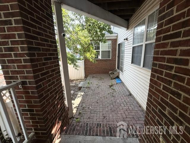 10 Park Square, Metuchen, NJ 08840