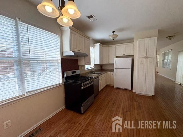 10 Park Square, Metuchen, NJ 08840