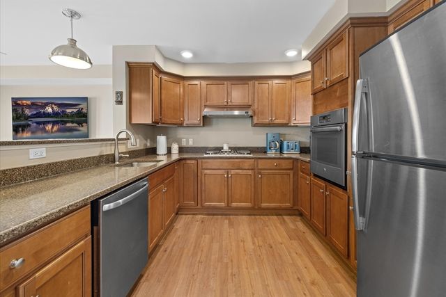 216 Water St 101B, Plymouth, MA 02360
