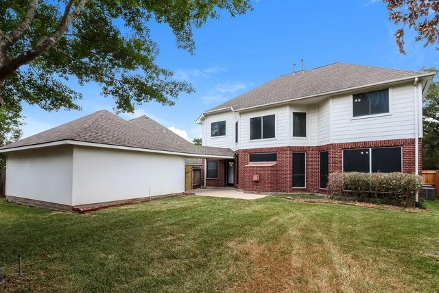 2534 Bridge Hampton Way, Sugar Land, TX 77479