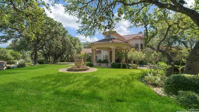 11710 Elmscourt, San Antonio, TX 78230